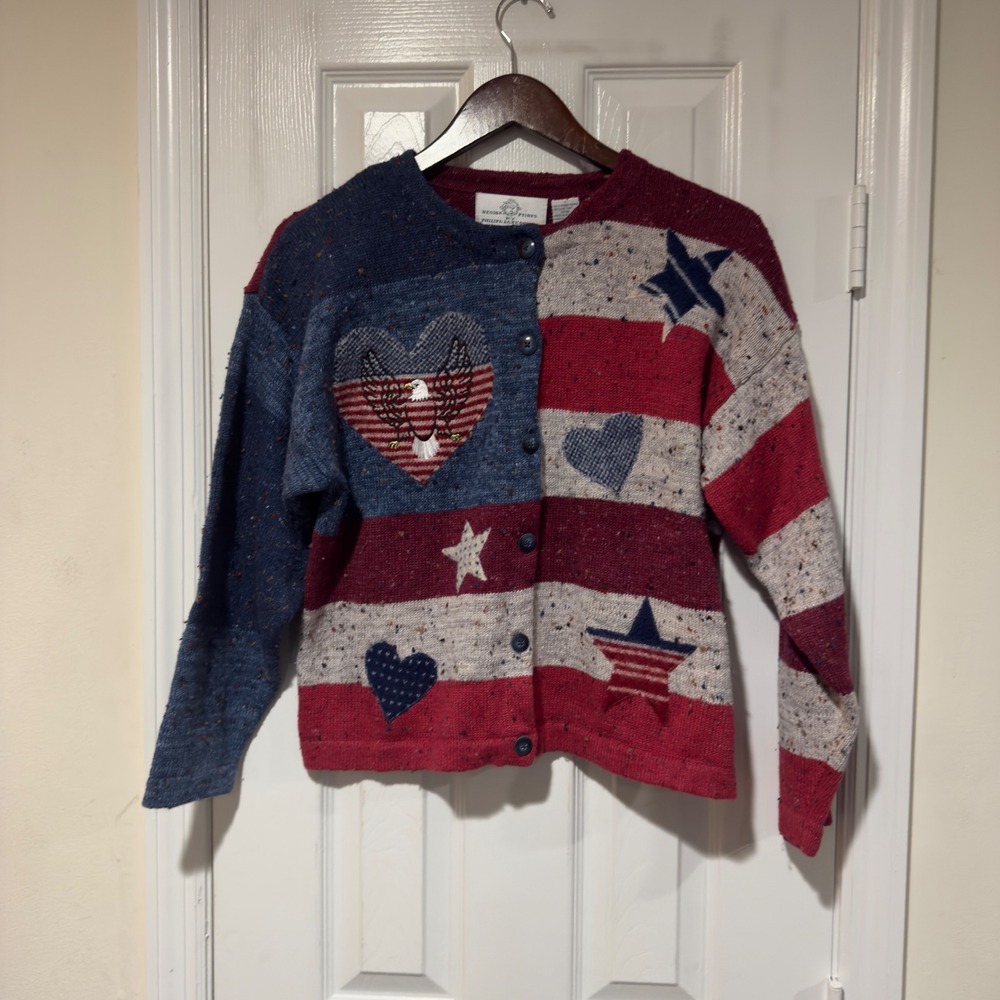 Design Options by‎ Philippa Jane Gordon  Cardigan Stars Hearts USA Flag Size L